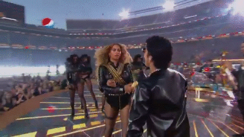 snaps-bruno-mars-and-beyonce-halftime-about-super-bowl-50-on-san-francisco-49ers_yt (1)