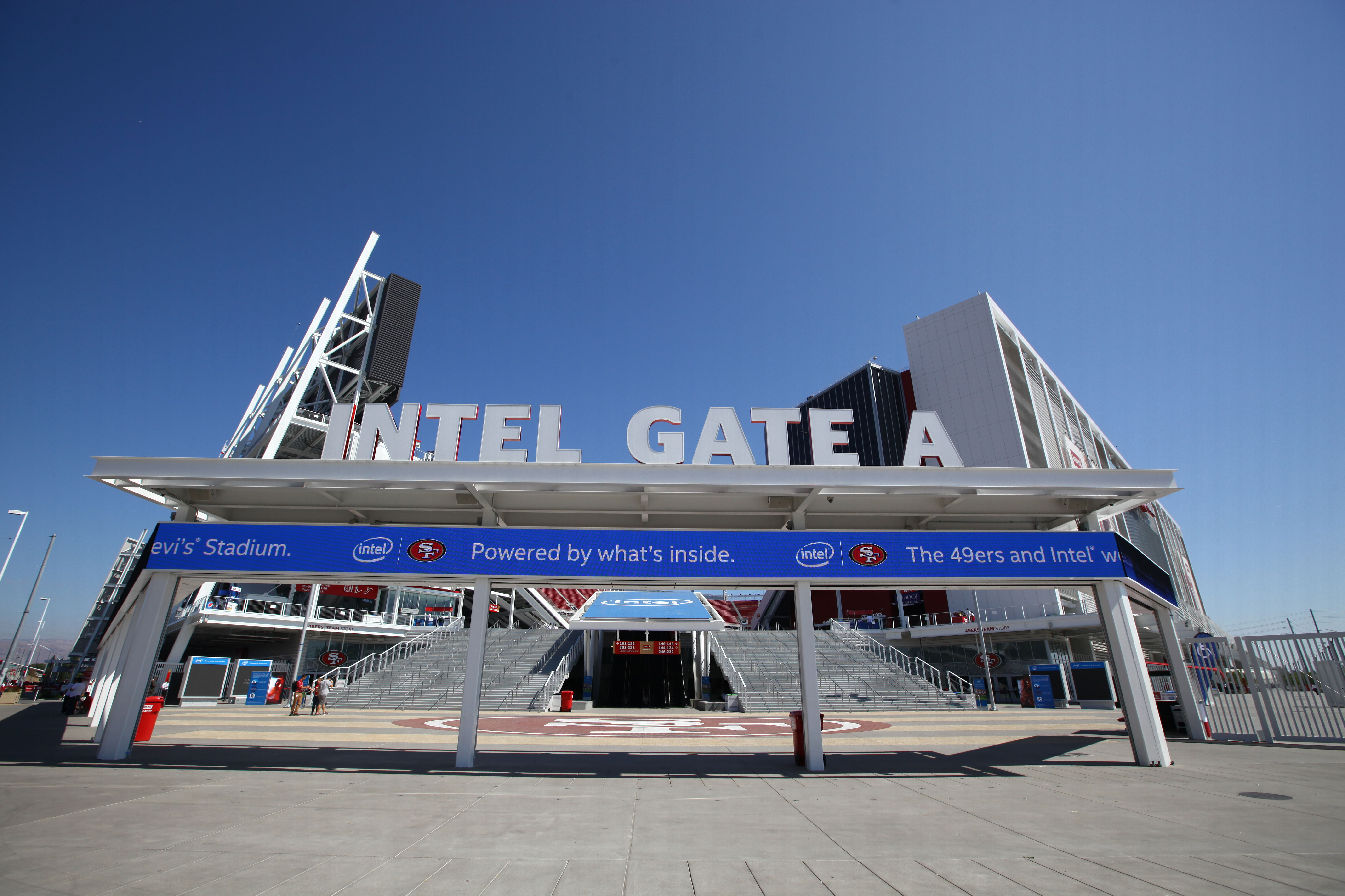 Intel Plaza - Levi's® Stadium