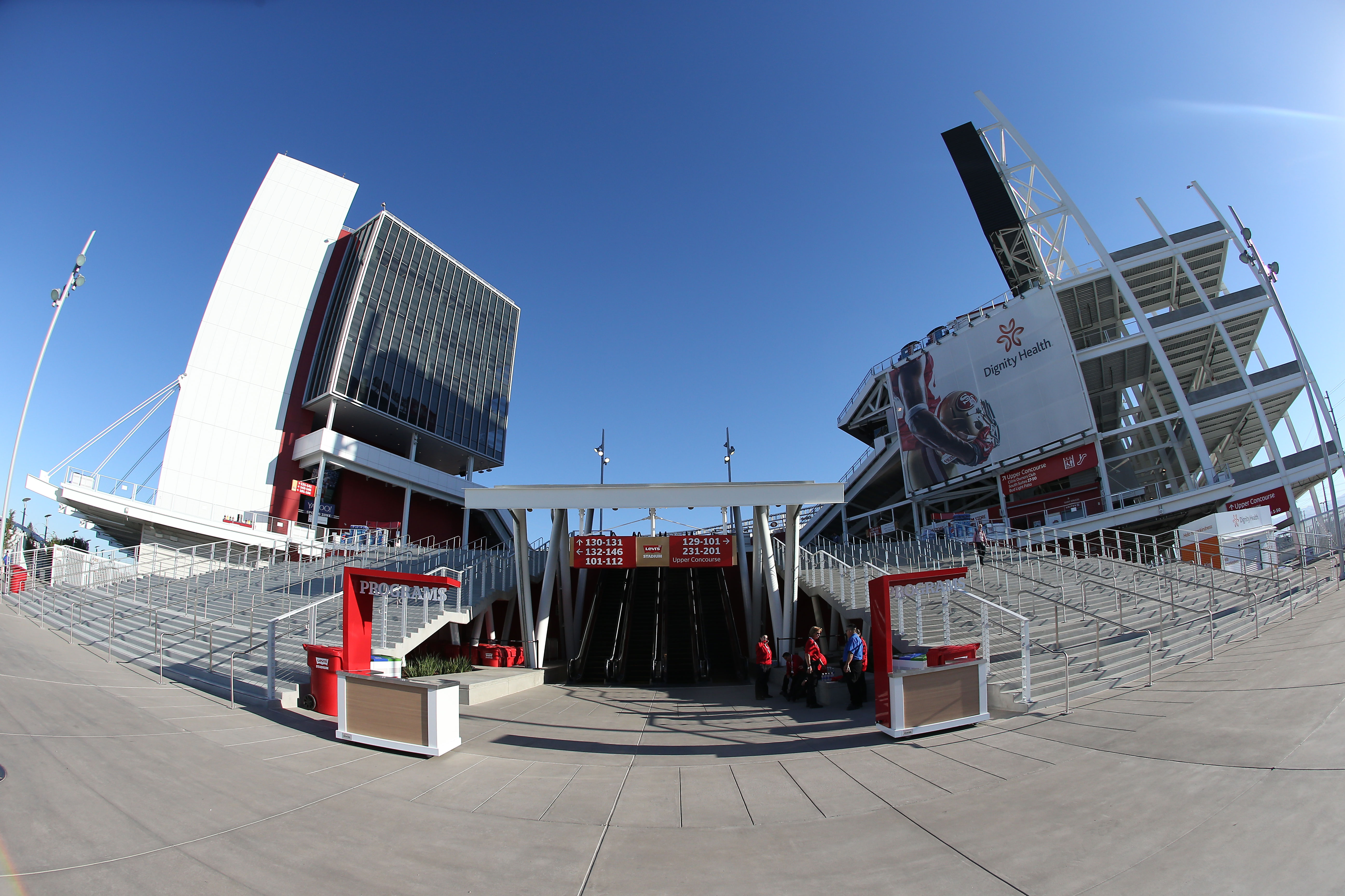 Dignity Health Plaza - Levi's® Stadium