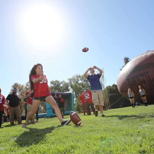 solsikke opbevaring flaskehals Red Zone Rally - Levi's® Stadium