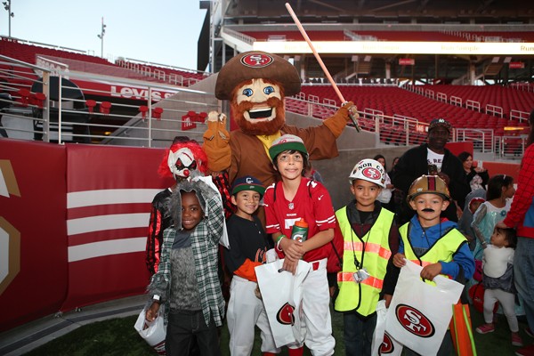 Levi's® Stadium Trick or Treat Tours