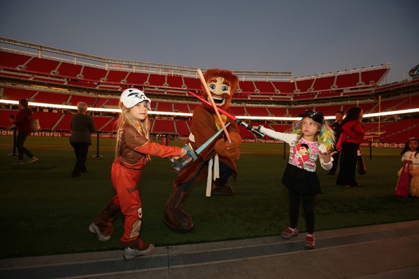 Levi's® Stadium Trick or Treat Tours