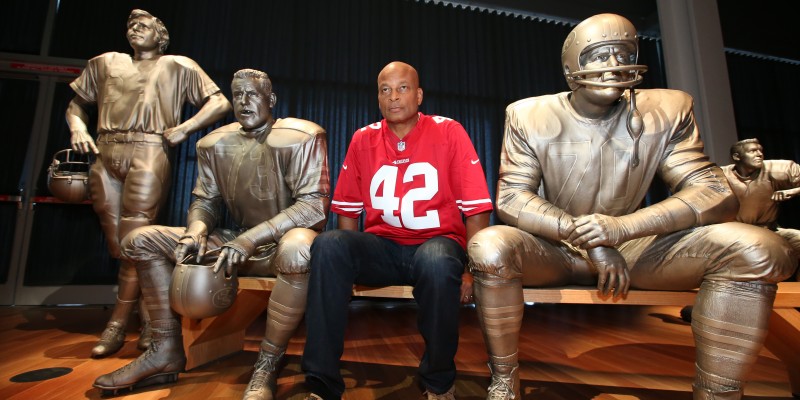 49ers Great Ronnie Lott Visits