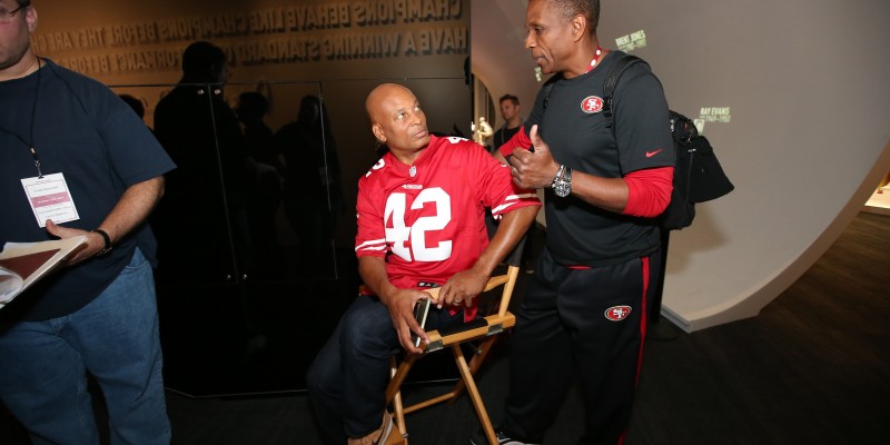 49ers Great Ronnie Lott Visits