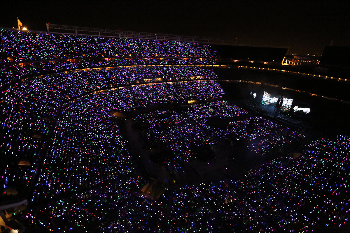 Photo Gallery: Coldplay - A Head Full of Dreams Tour - Levi's® Stadium