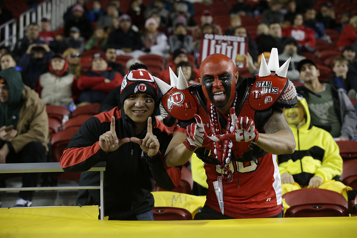 Foster Farms Bowl #19 Utah vs. Indiana 21