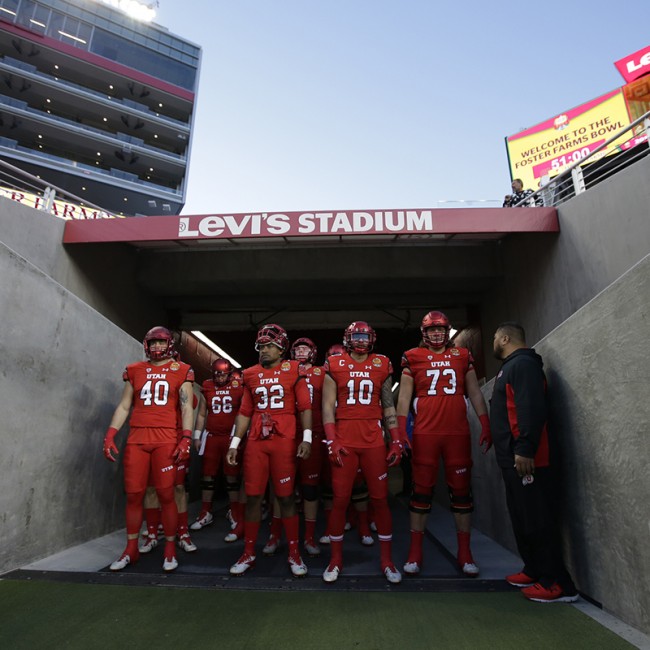 Foster Farms Bowl #19 Utah vs. Indiana 2